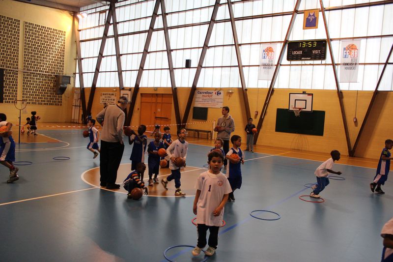 20140329-EcoleMiniBsket-ateliers-IMG_5632.jpg